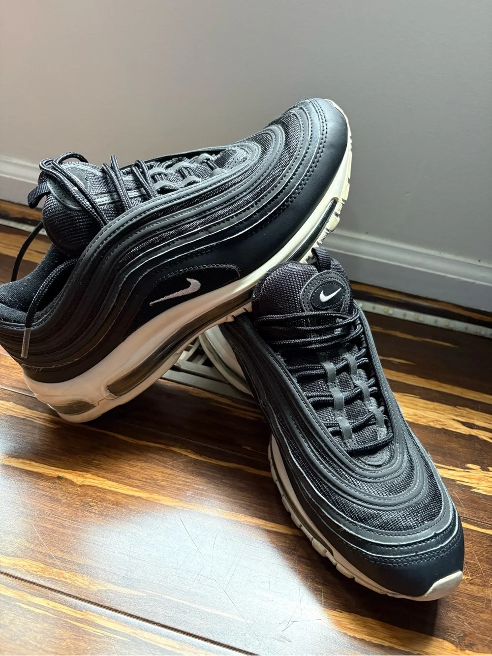 Nike Men’s Black and White Air Max 97 Sneakers - Picture 1 of 7